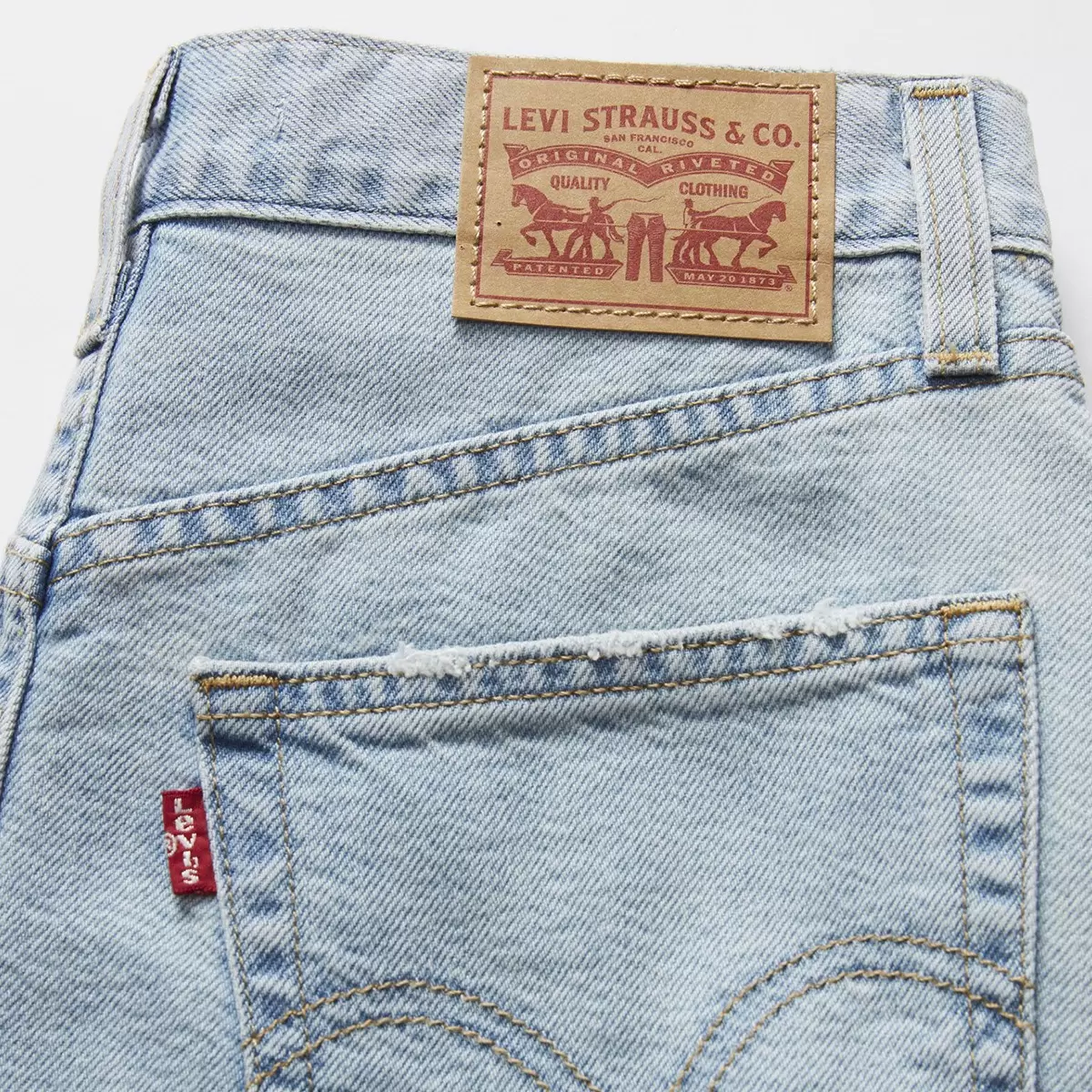 Levi's 女高腰牛仔短褲