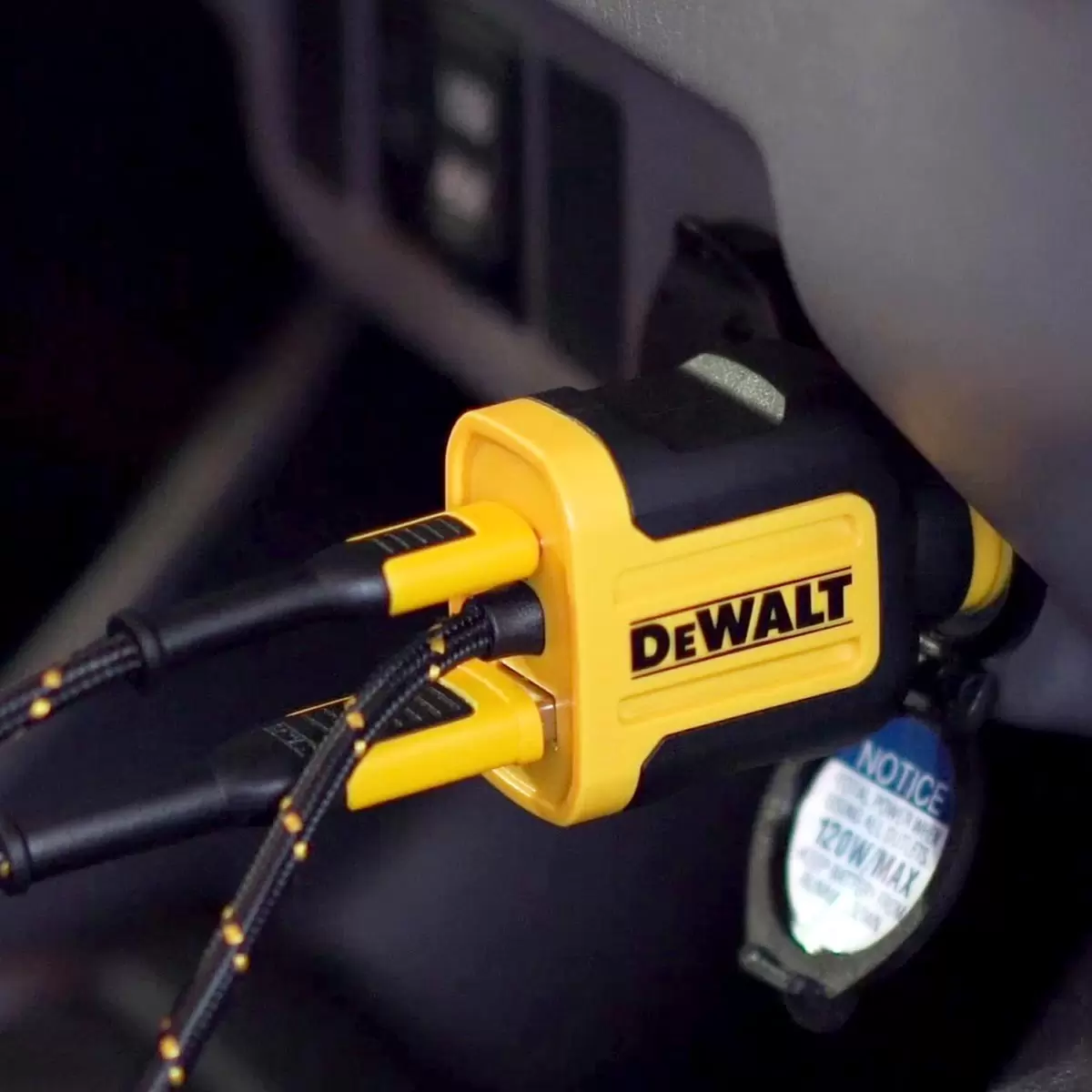 DeWalt PD+QC3.0 車用快充插座延長組 180公分