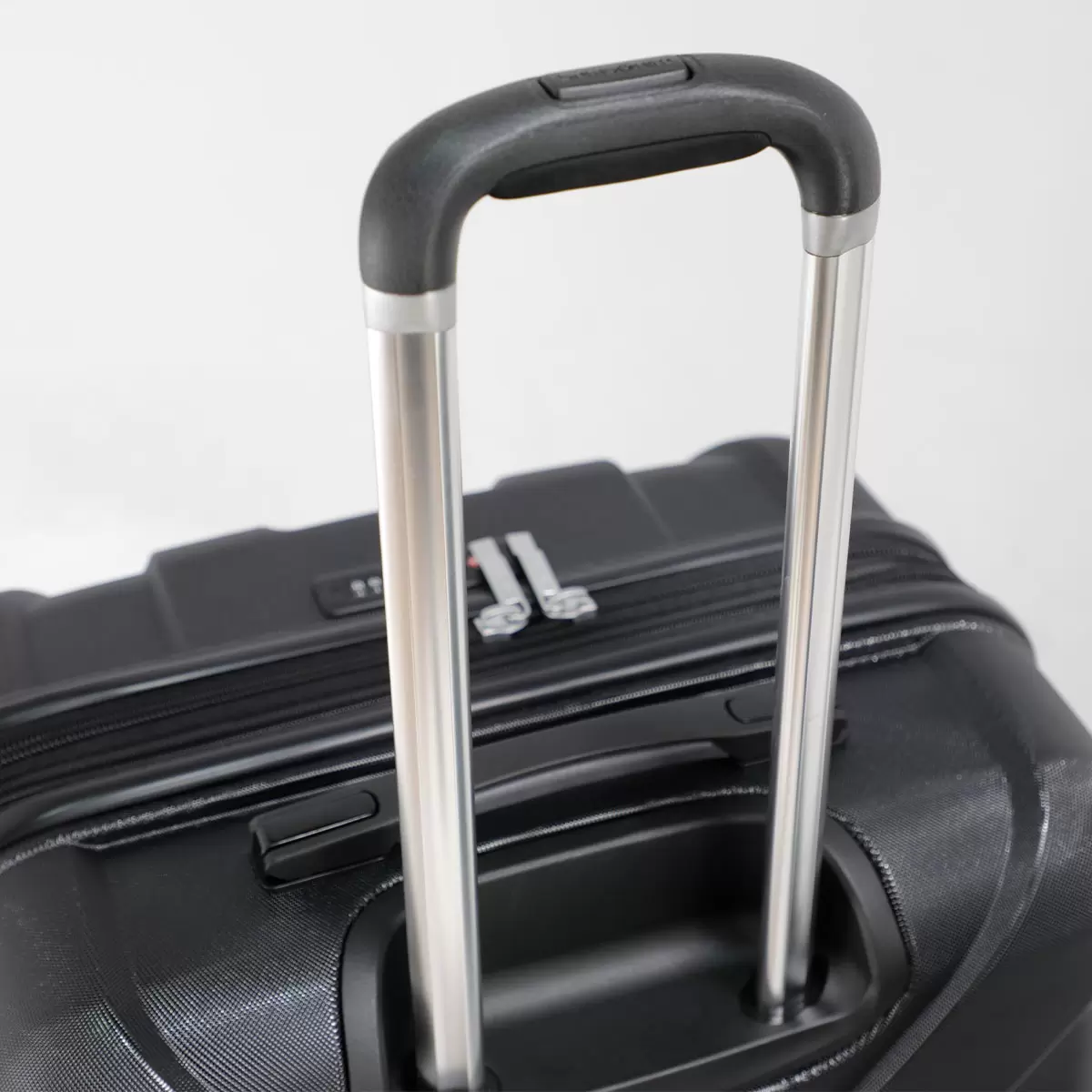 Samsonite Jaws 30吋 行李箱