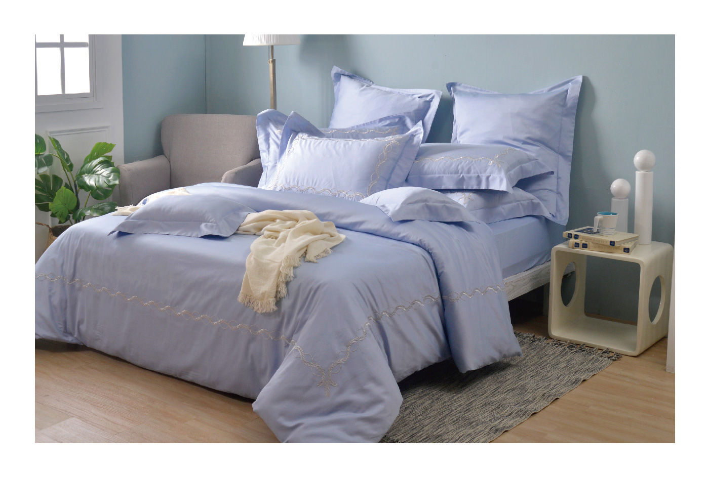 La Belle 雙人300織純棉刺繡被套床包4件組 藤蔓款 煙青藍