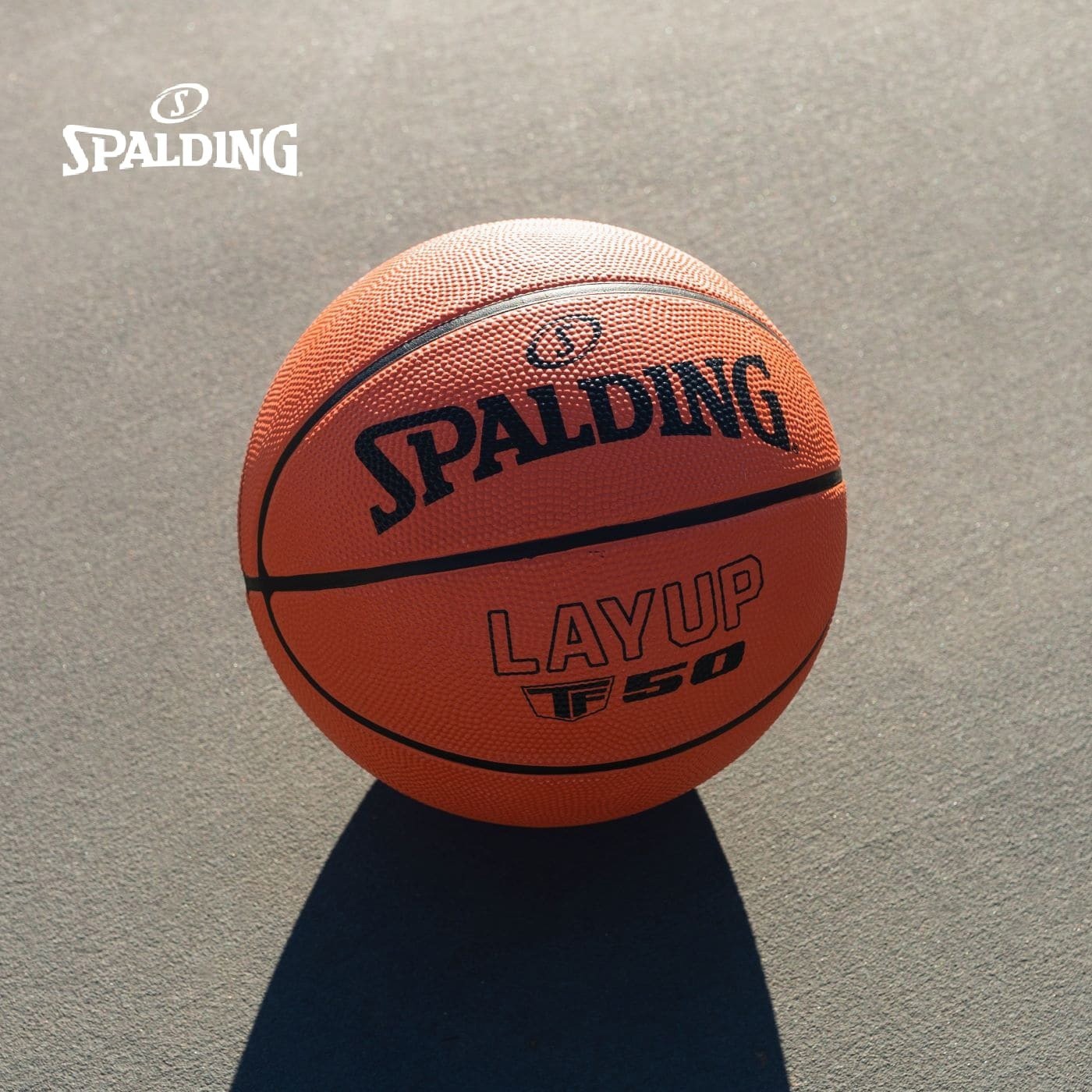 斯伯丁 TF-50 橡膠籃球七號 6入組耐用橡膠籃球專為休閒戶外運動而設計是一款適合籃球初學者入門的籃球