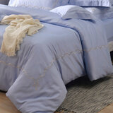 La Belle 雙人特大300織純棉刺繡被套床包4件組 180公分 X 210公分 藤蔓款 煙青藍